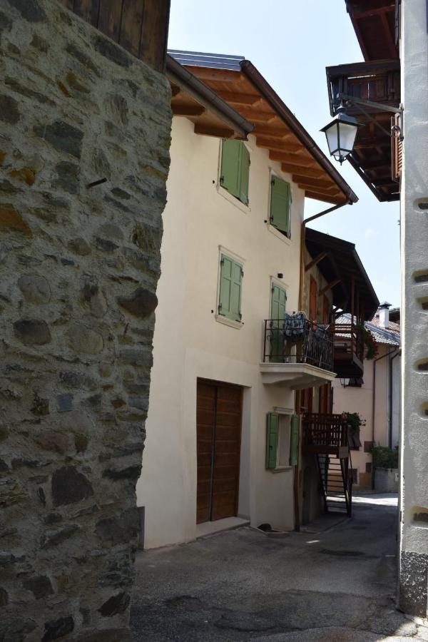 Api Tenna Apartments Glicine 1 Exterior foto